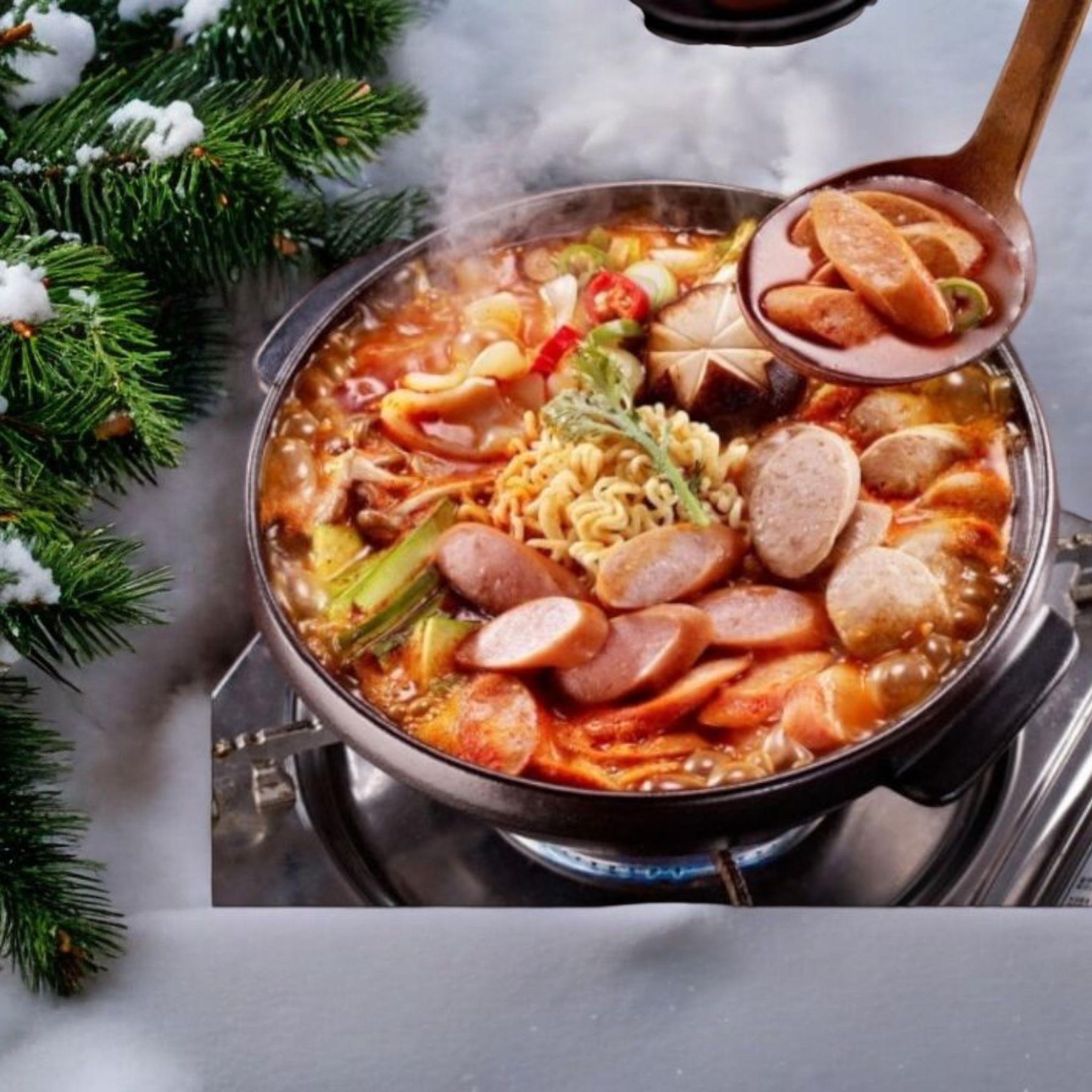 부대찌개 완성 사진