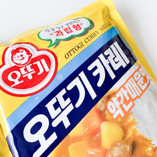 오뚜기 카레약간매운맛 활용 이미지