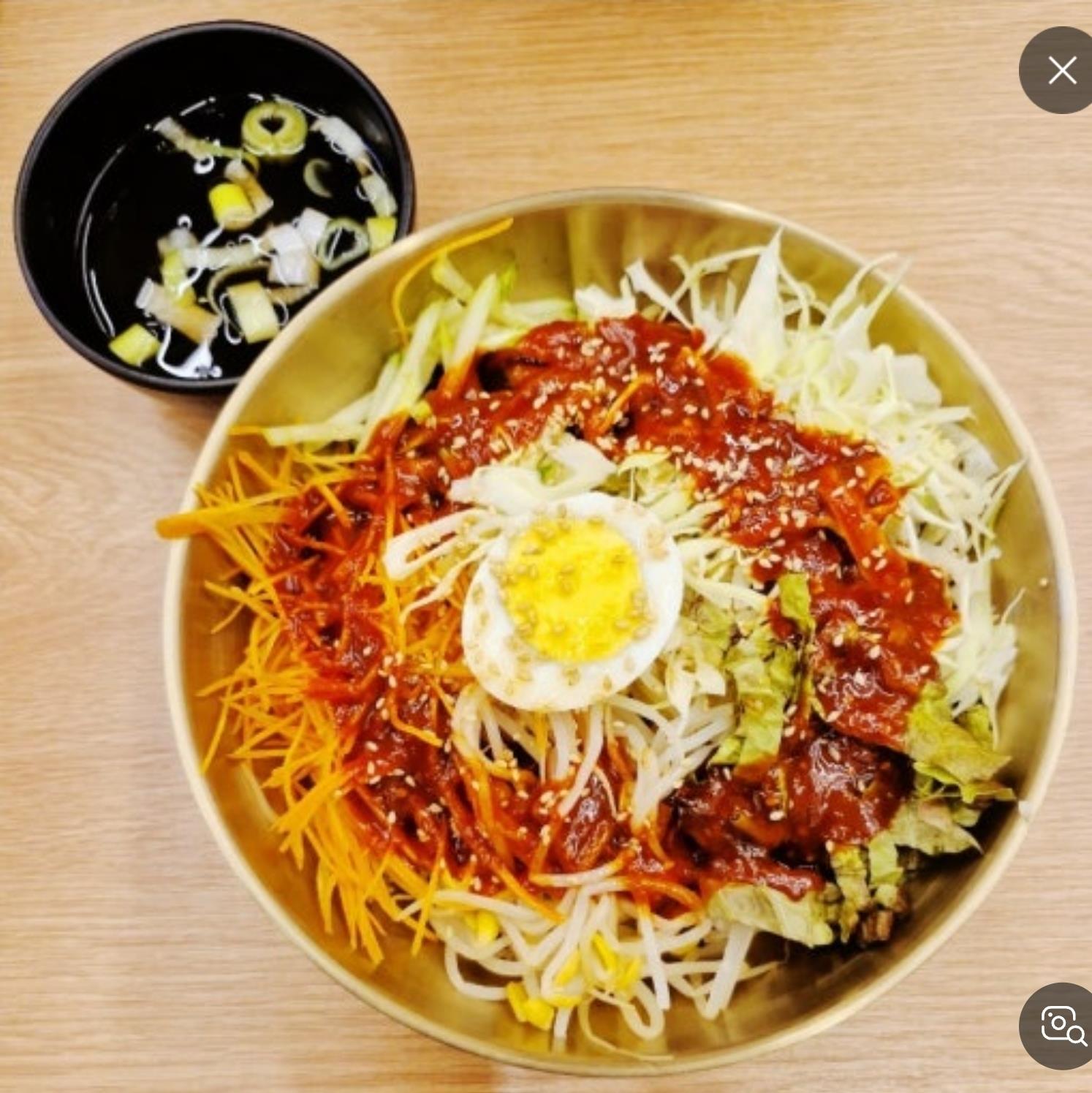 풍성한 쫄면 정식